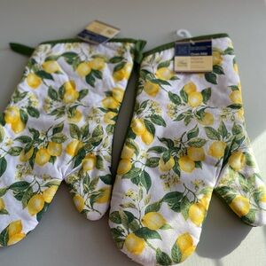 Home Collection Lemon Print Oven Mitts Cotton Set of Two